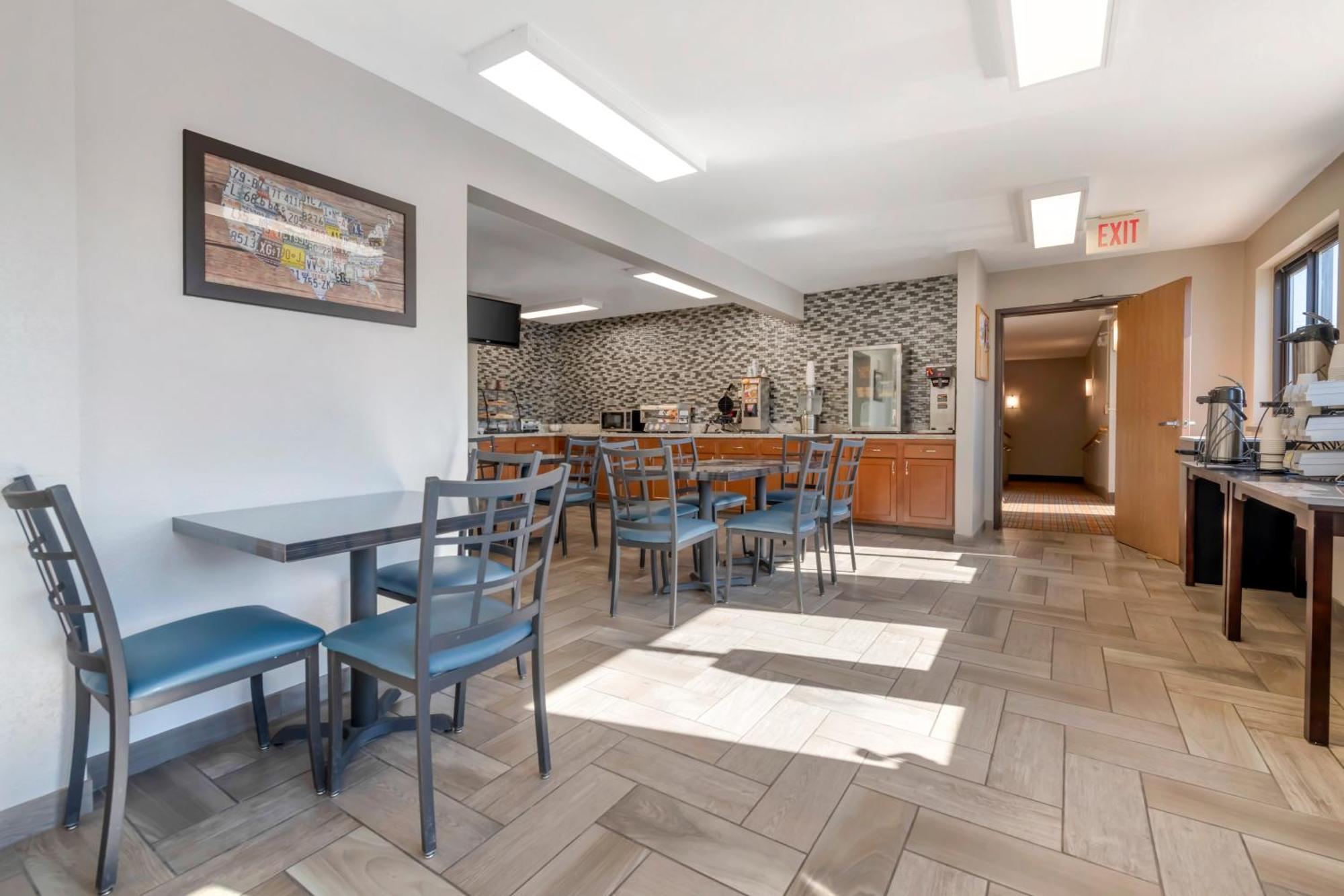 Harmony Inn New Ulm Екстериор снимка