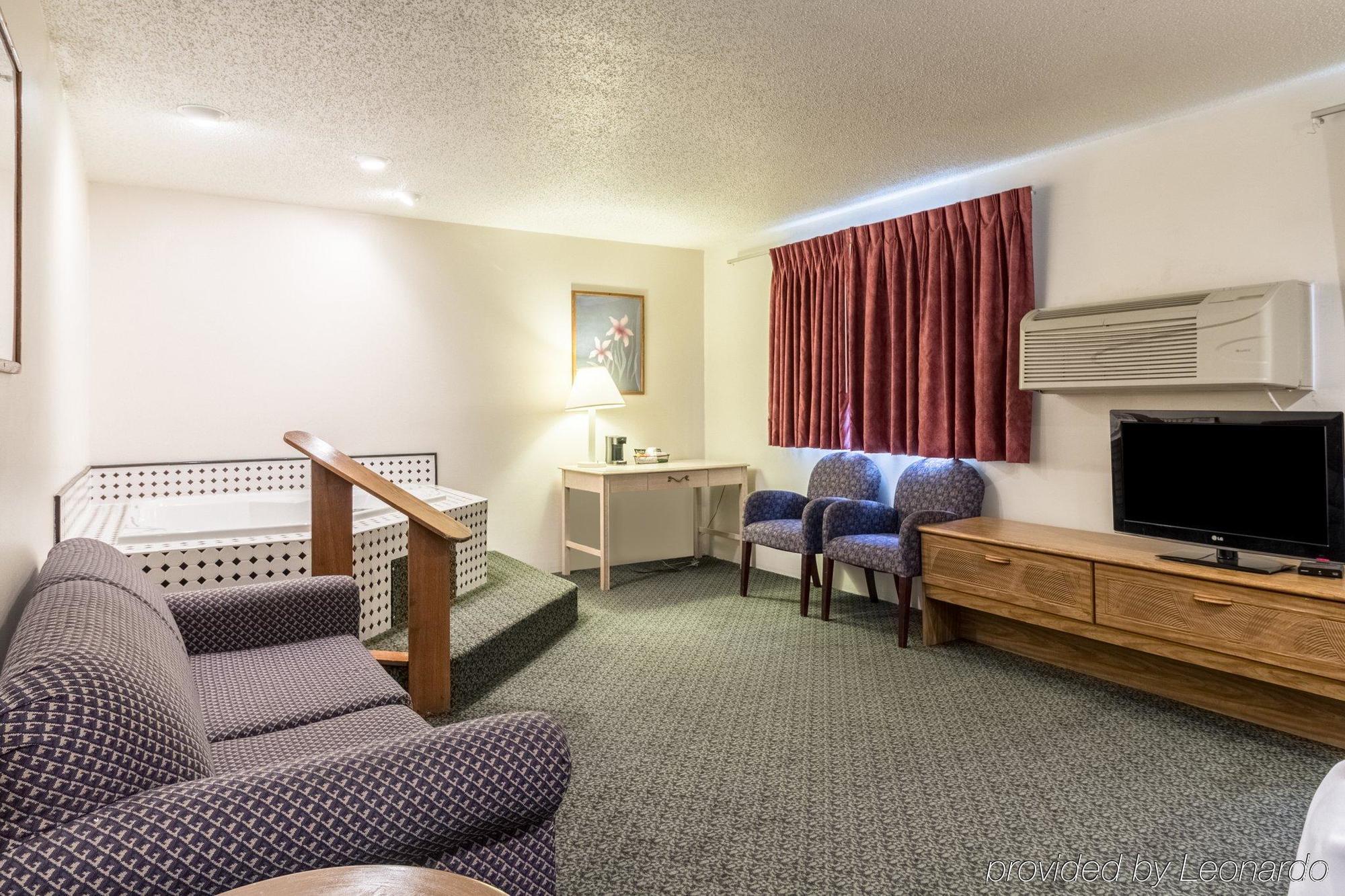 Harmony Inn New Ulm Екстериор снимка
