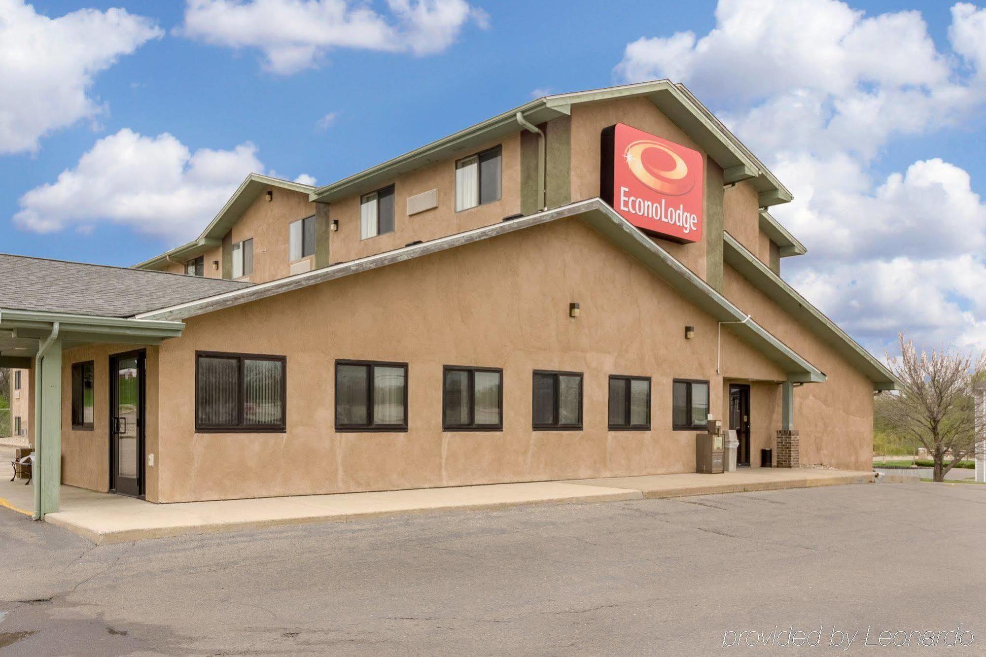 Harmony Inn New Ulm Екстериор снимка