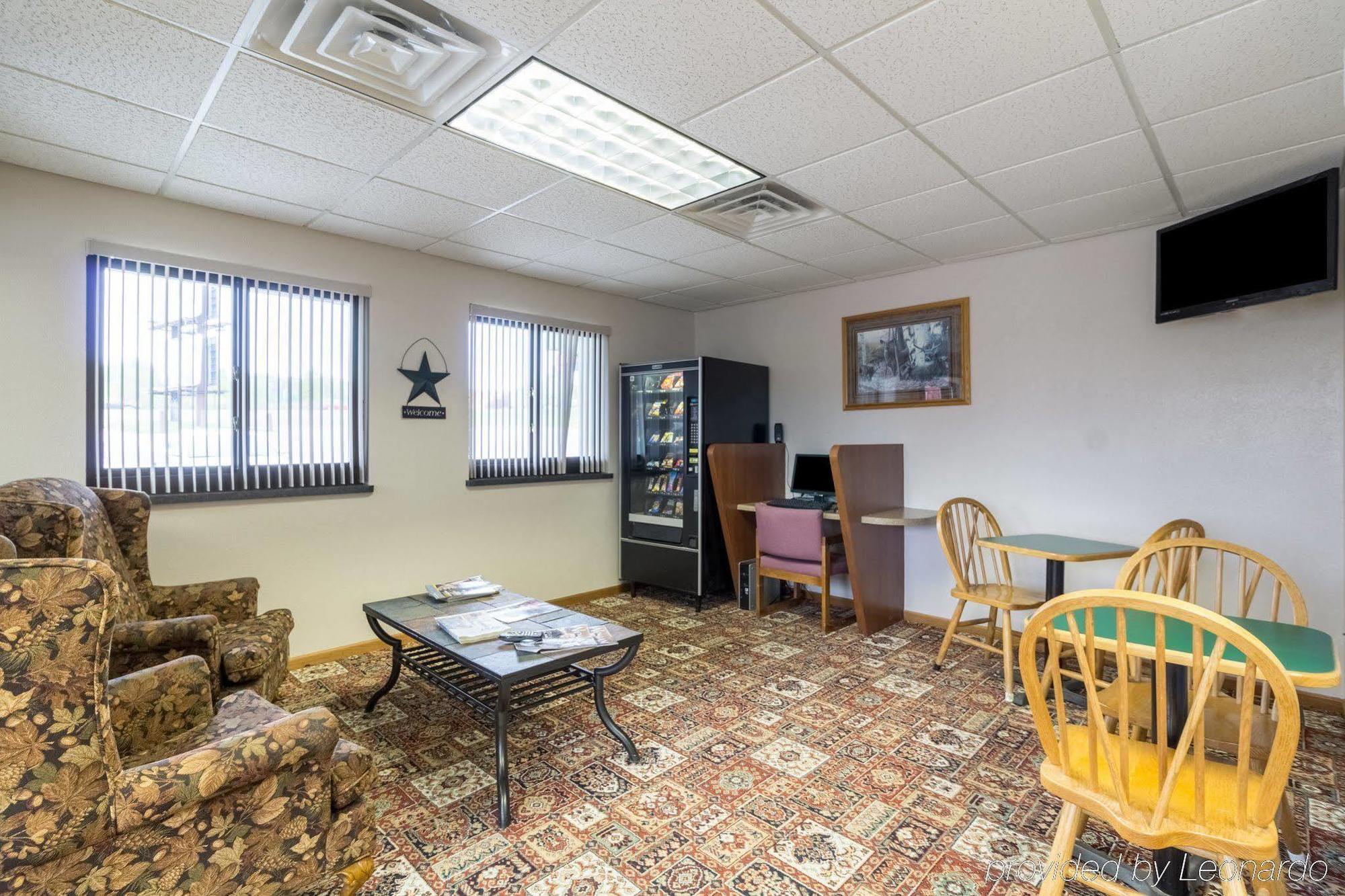 Harmony Inn New Ulm Екстериор снимка